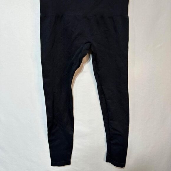 Woman’s maternity shapewear. Size XL. Black leggings. Exceptional quality. - Picture 3 of 10